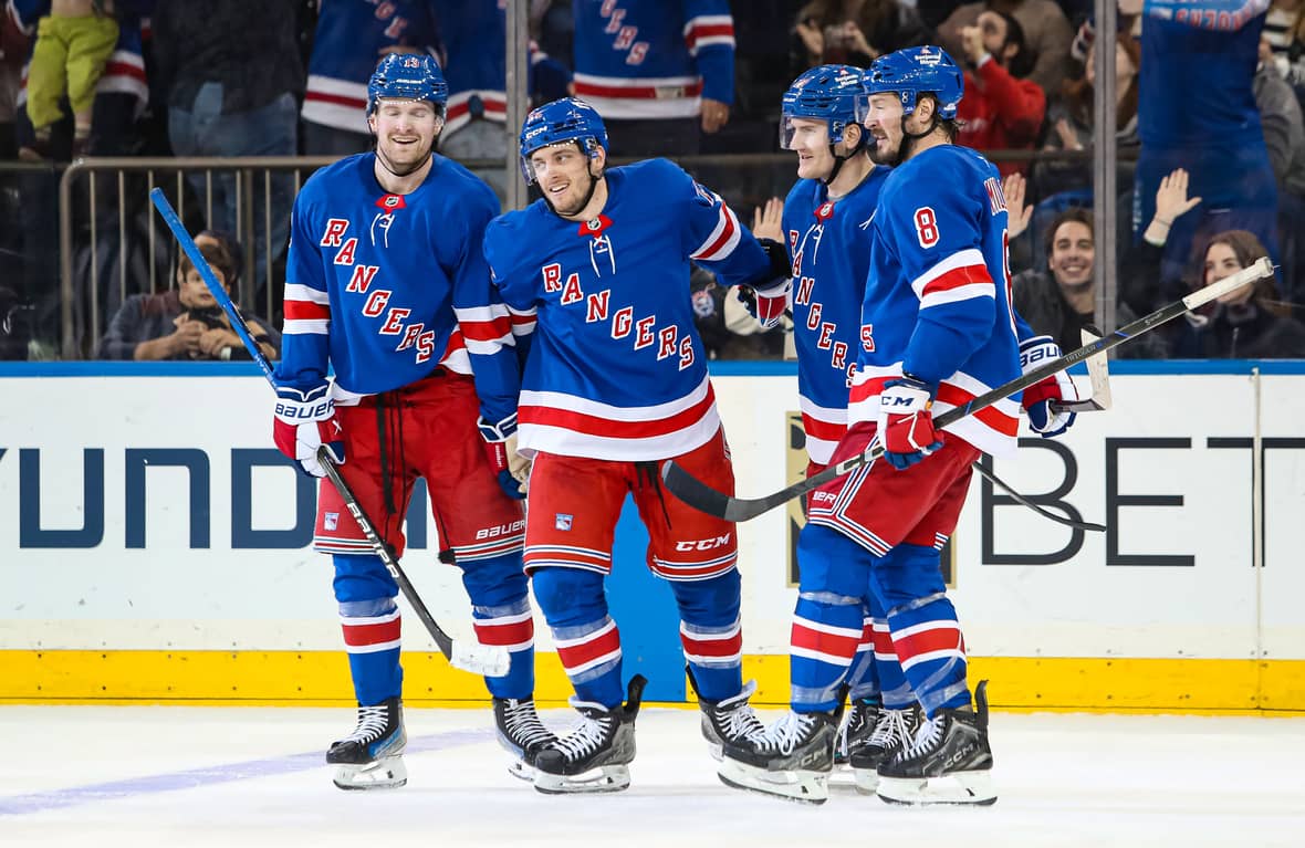 NHL: Vancouver Canucks at New York Rangers