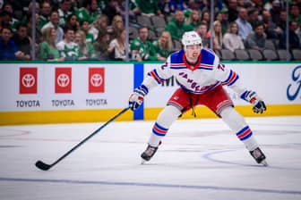 Rangers Roundup: Chytil skates on his own; schedule update; Rick Nash jersey retirement, and more