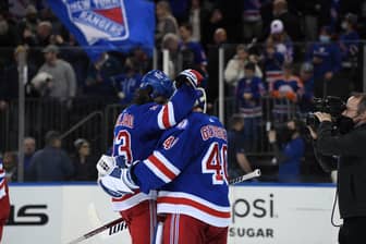 Rangers Roundup: Home cooking, Gallant took interest in Schneider before becoming coach, and more