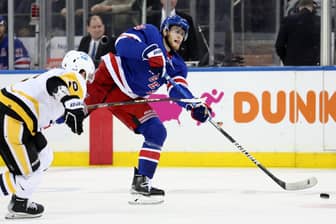 Report: Rangers pushing hard to re-sign Andrew Copp before free agency