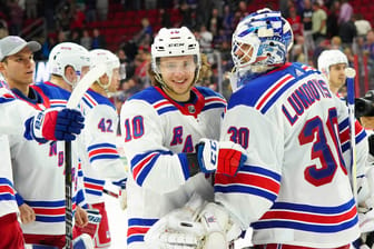 Looking back on Artemi Panarin’s 11th hour decision to sign with the New York Rangers