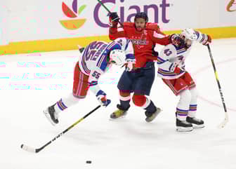 NHL Roundup: Less than 5 player not vaccinated; Backstrom out for Caps; Ovechkin likely; MacKinnon has COVID; and more