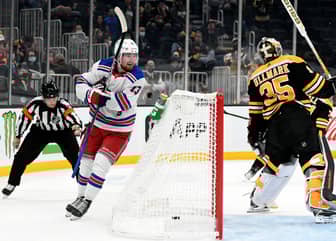 New York Rangers battle back to beat Bruins 4-3 in OT thanks to Alexis Lafrenière