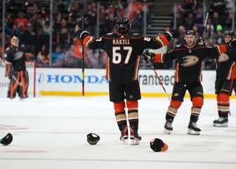 New York Rangers need to add Rickard Rakell for stretch run and playoffs