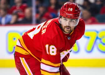 New York Rangers sign center Ryan Carpenter for bottom six