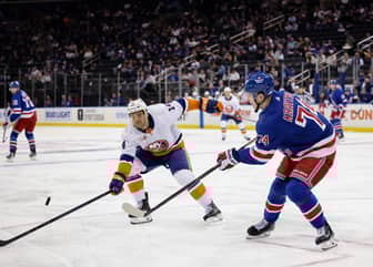Where should the New York Rangers play Vitali Kravtsov?