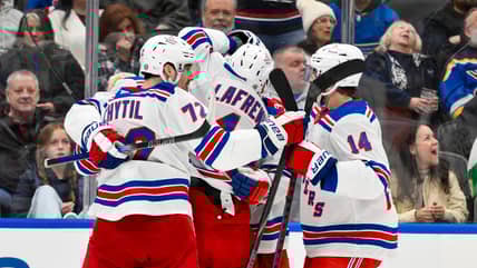 Rangers don’t benefit from drastic line changes in latest loss to Blues