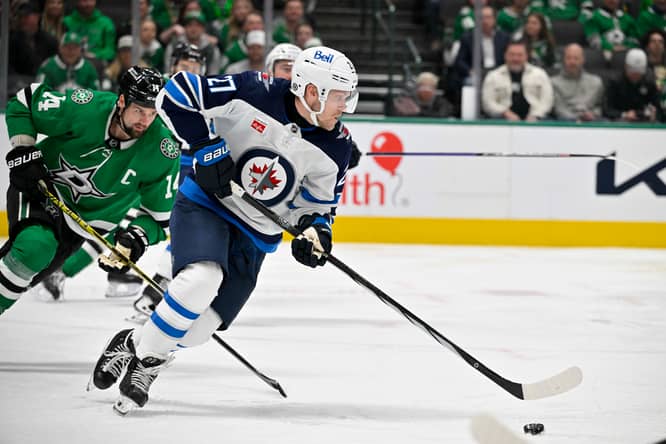 NHL: Winnipeg Jets at Dallas Stars