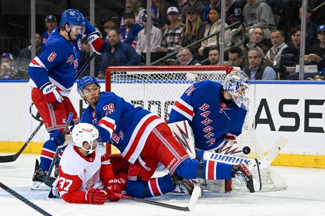 NHL: Detroit Red Wings at New York Rangers