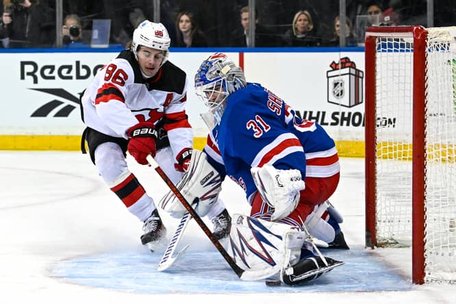 NHL: New Jersey Devils at New York Rangers