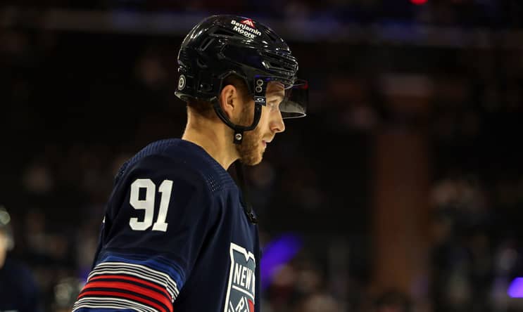 NHL: St. Louis Blues at New York Rangers