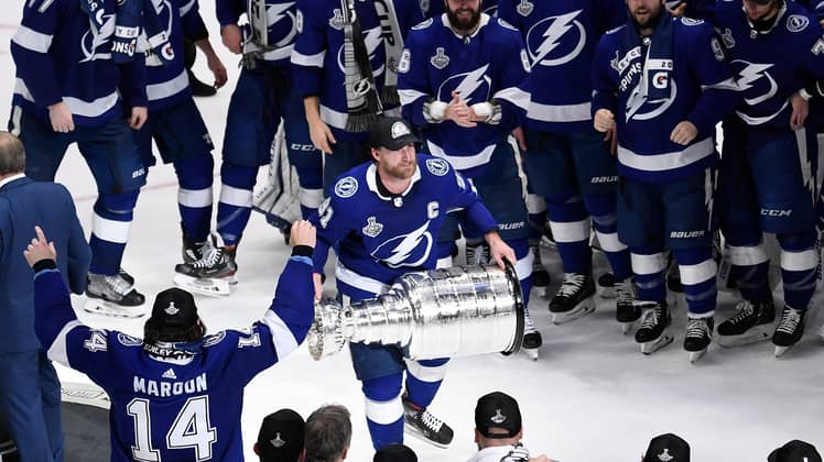 lightning win stanley cup