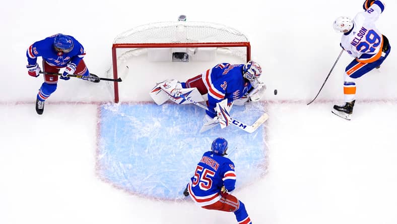 NHL: Exhibition-New York Rangers vs New York Islanders