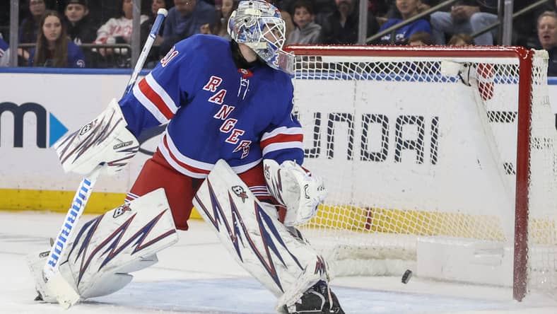 NHL: Carolina Hurricanes at New York Rangers