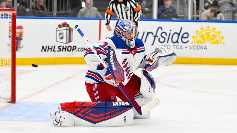 NHL: New York Rangers at St. Louis Blues