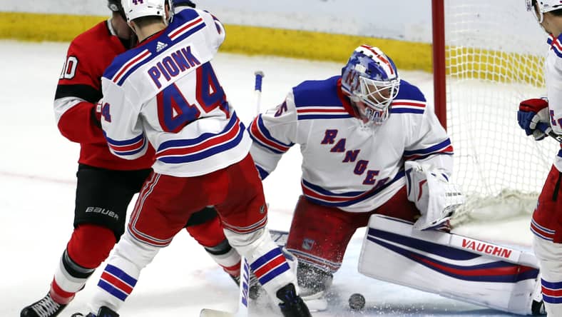 NHL: New York Rangers at Ottawa Senators