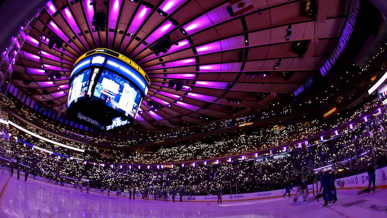 NHL: Buffalo Sabres at New York Rangers