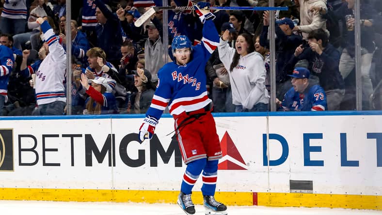 NHL: Vancouver Canucks at New York Rangers
