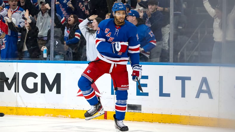 NHL: Vancouver Canucks at New York Rangers