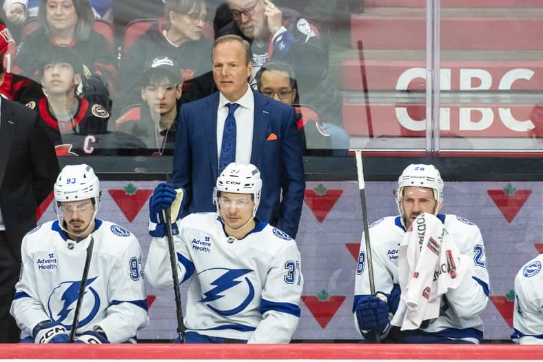 NHL: Tampa Bay Lightning at Ottawa Senators