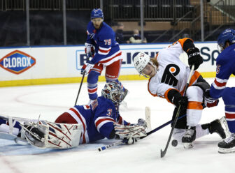New York Rangers face Torts and revamped Flyers