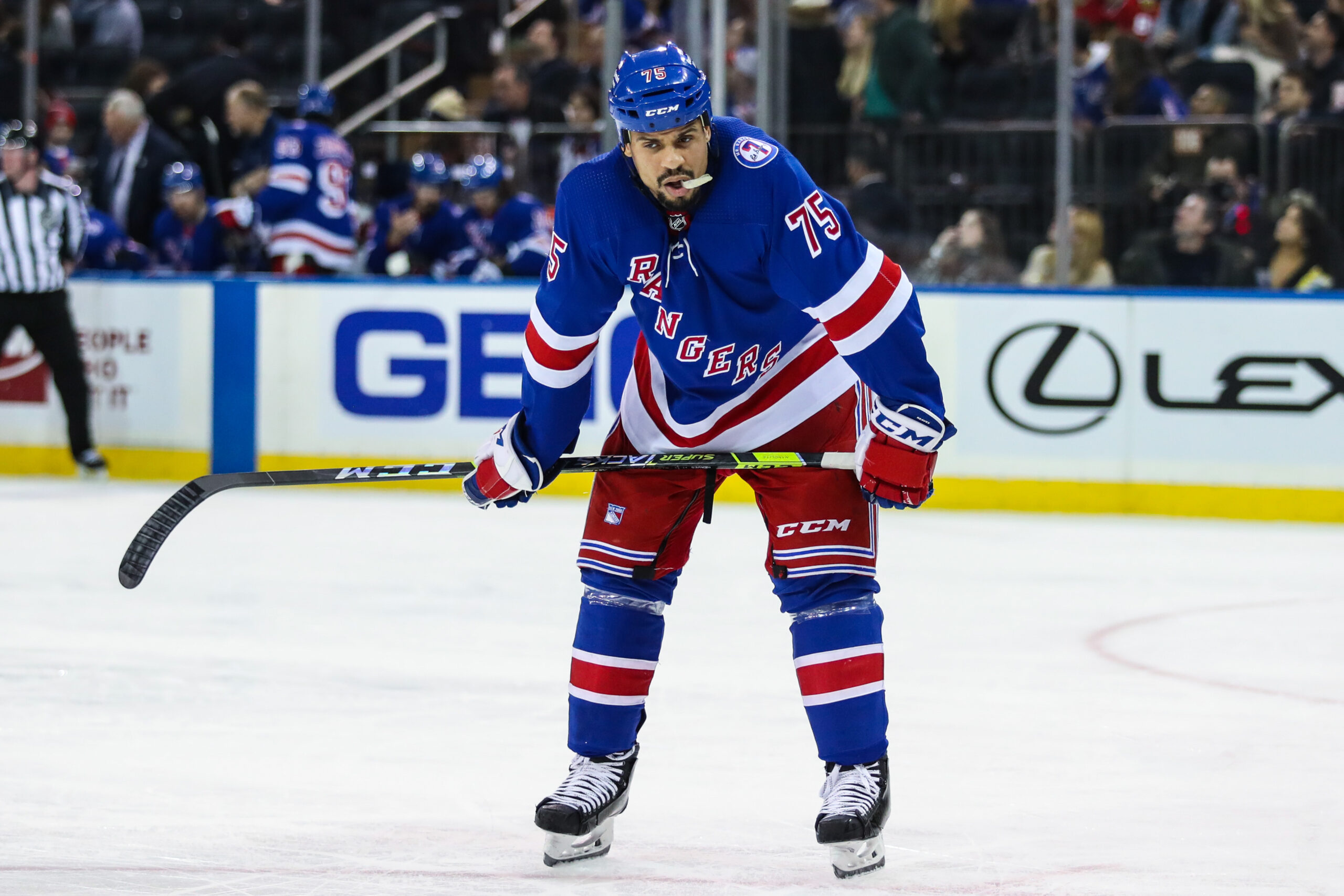 Rangers deal Reaves to Wild for 2025 5th-rounder
