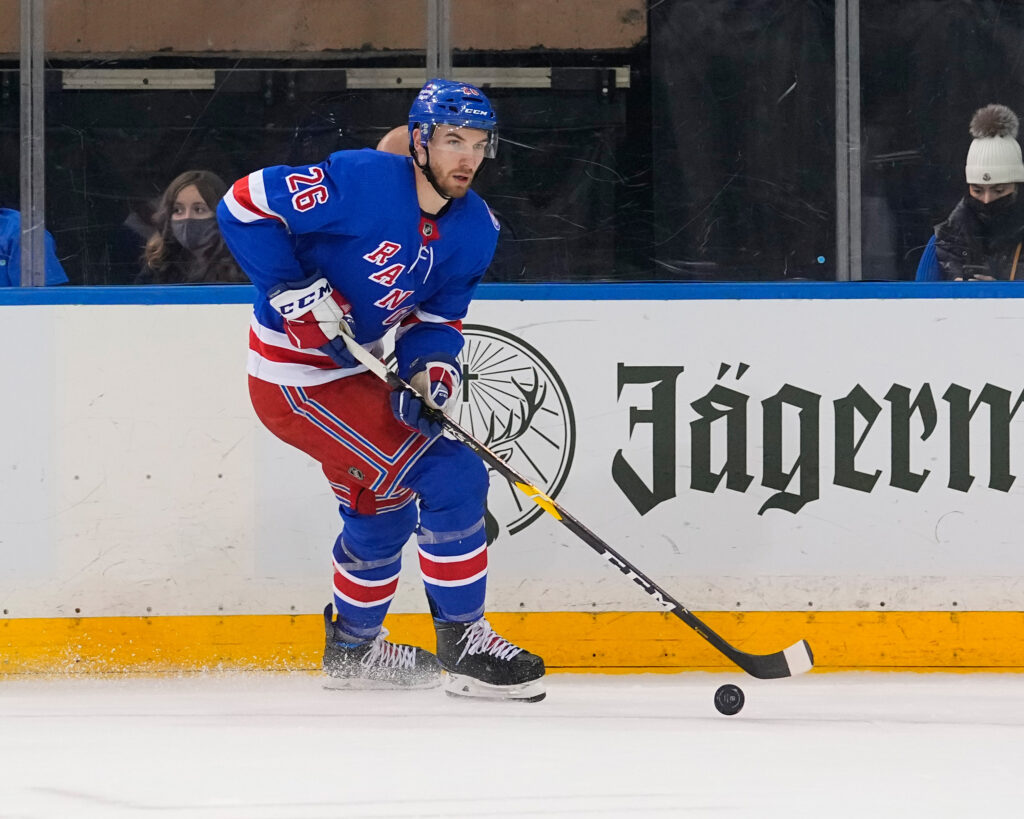 new york rangers taxi squad