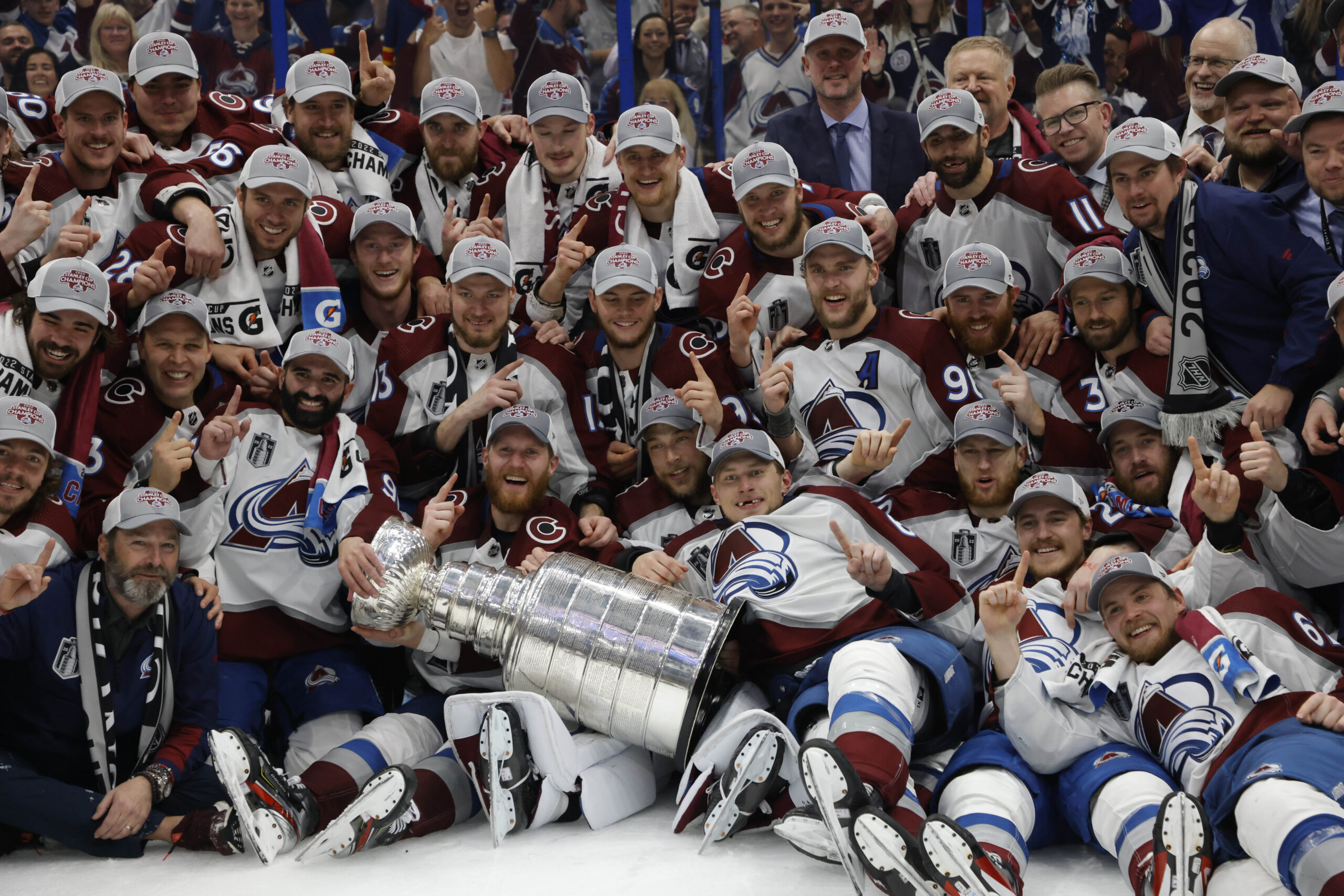 Colorado Avalanche Put Huge Dent In Stanley Cup Just Minutes After Winning  It (VIDEO + PIC)
