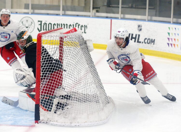 New York Rangers Warden Brooks Duffle & Mika Zibanejad S