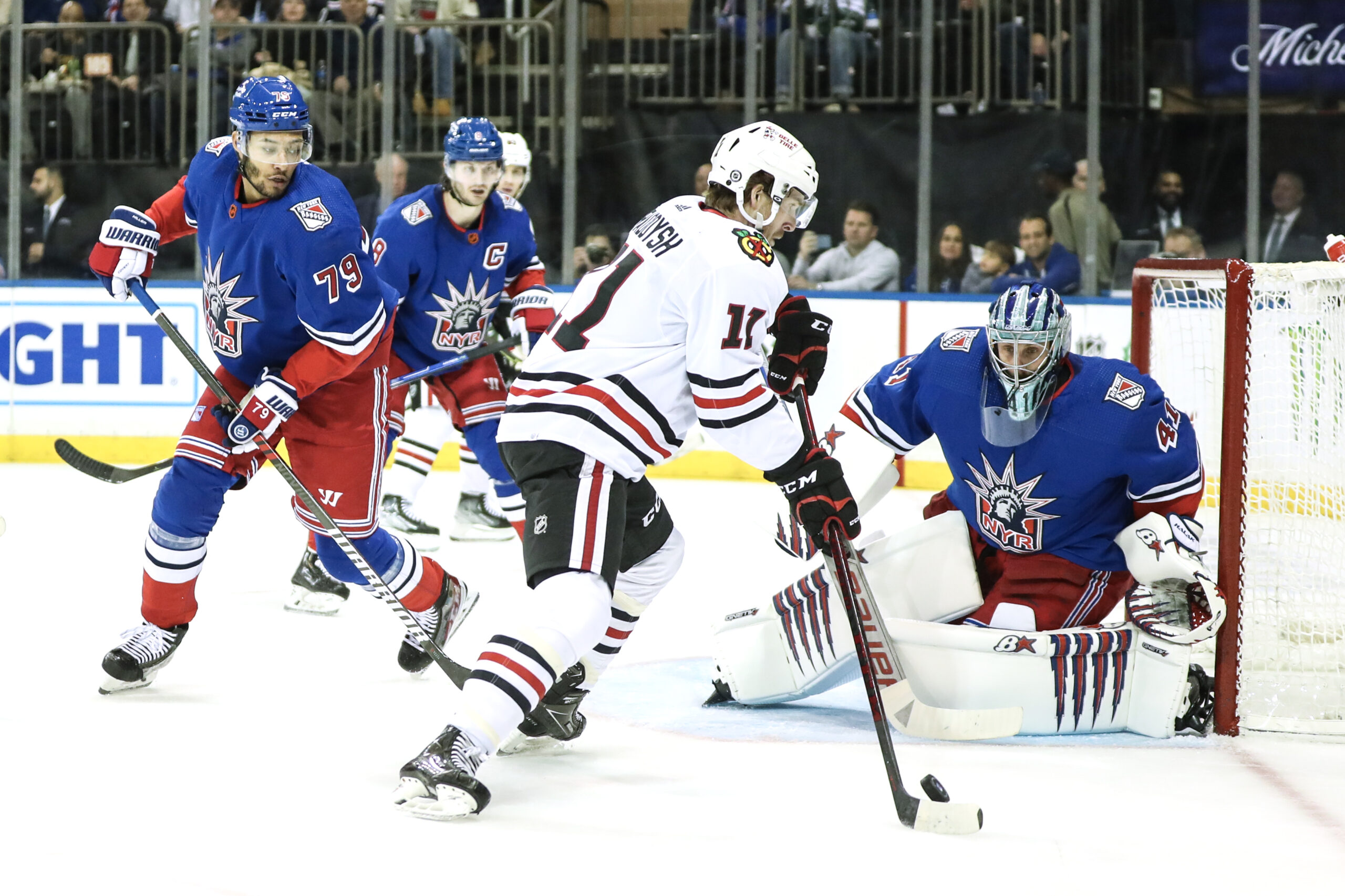 Patrick Kane in town to face struggling Rangers with trade rumors swirling