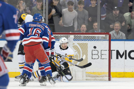 NHL: Pittsburgh Penguins at New York Rangers