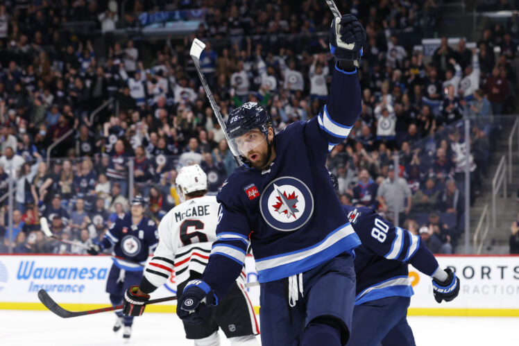 NHL: Chicago Blackhawks at Winnipeg Jets