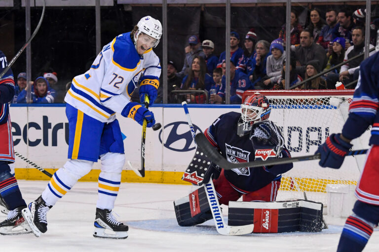 NHL: Buffalo Sabres at New York Rangers