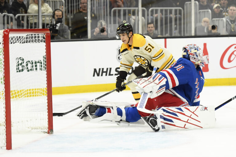 NHL: New York Rangers at Boston Bruins