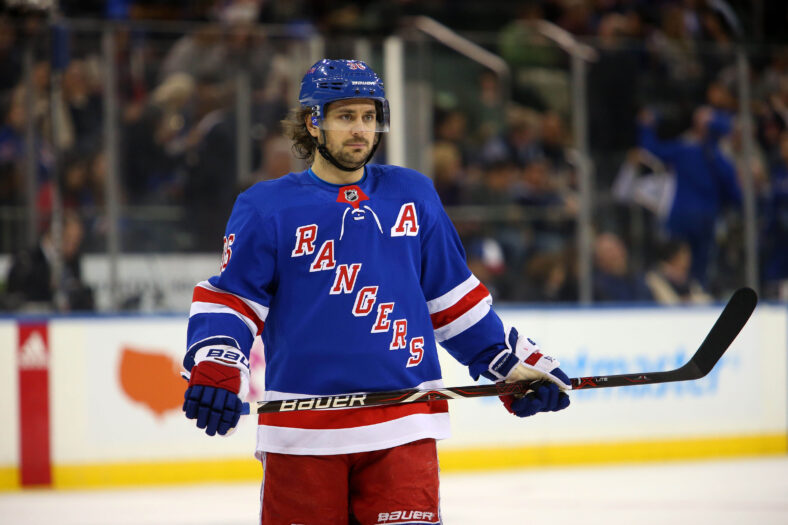 NHL: Calgary Flames at New York Rangers