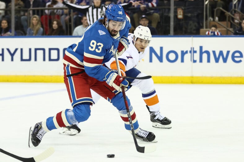 NHL: New York Islanders at New York Rangers